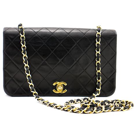 tracolla chanel oro|Borsa a tracolla CHANEL Matelasse catena pelle di agnello nero .